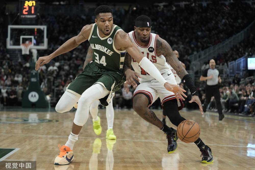 投篮选择更 投篮选择更