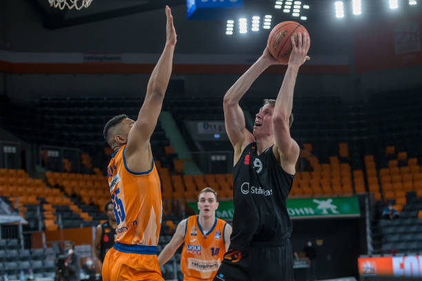 或对赛成绩 或对赛成绩