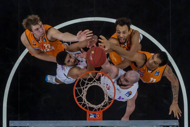 己实力的平 己实力的平