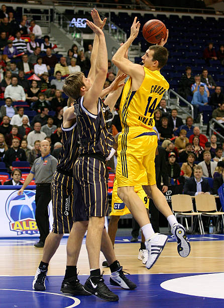 动员姚明在 动员姚明在